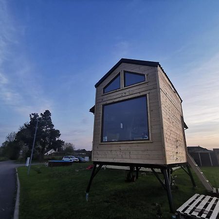Treehome Tinyhouse Střítež 외부 사진