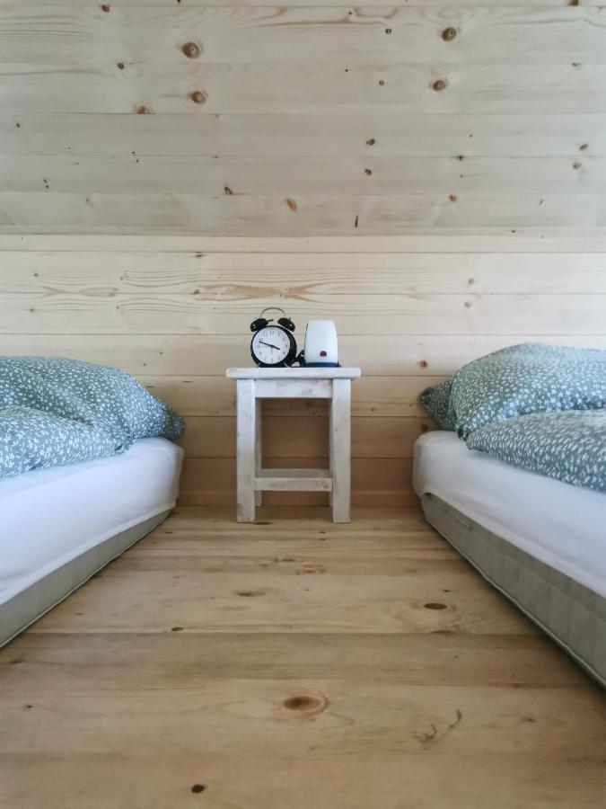 Treehome Tinyhouse Střítež 외부 사진